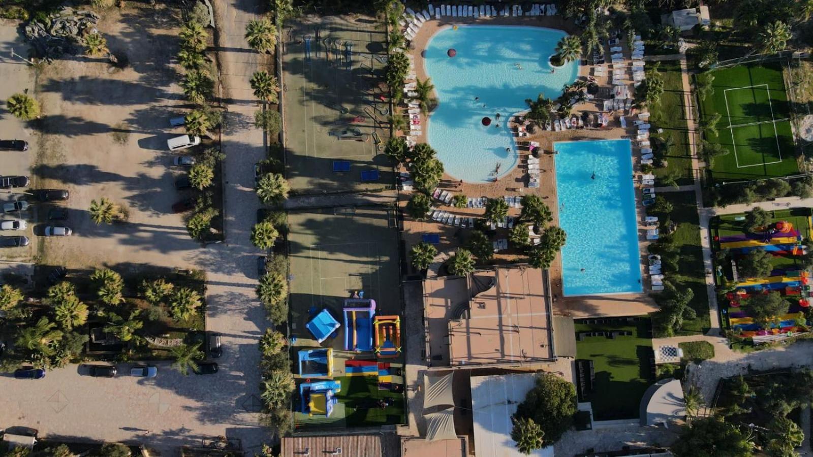 Luxury tent Sporting Club Village